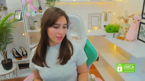 Snapshot of _eliizabeth__ chatting on 20, 12, 2024 Lizzy online show from 20, 12, 2024