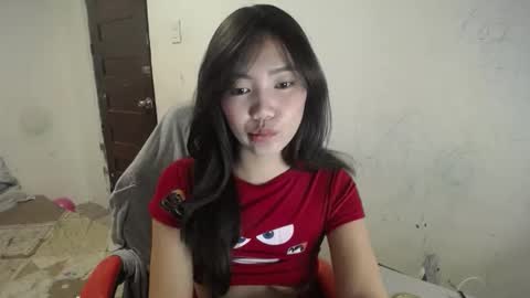 Snapshot of _ellevivien chatting on 23, 3, 2026 Elle online show from 23, 3, 2026