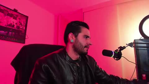 Snapshot of _elon_coxx_ chatting on 8, 3, 2025 - online show from 8, 3, 2025