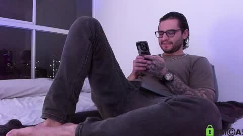  -         online show from 12, 10, 2025