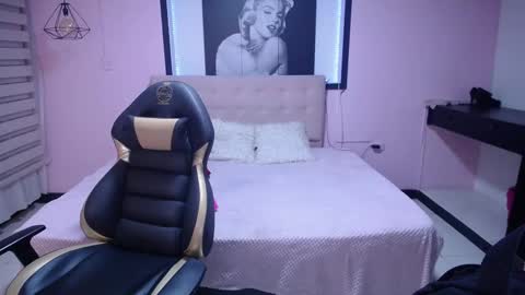 _emaa_ online show from 7, 11, 2025