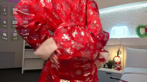 Snapshot of _emiliaa_ chatting on 26, 12, 2024 Milana online show from 26, 12, 2024