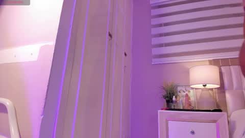 Hi Im Emily online show from 15, 1, 2026