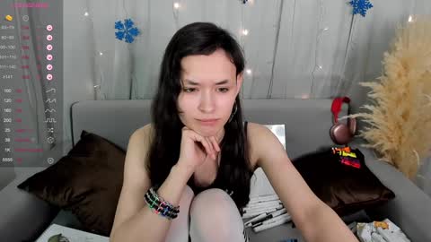 _emily__strike_ online show from 13, 12, 2024