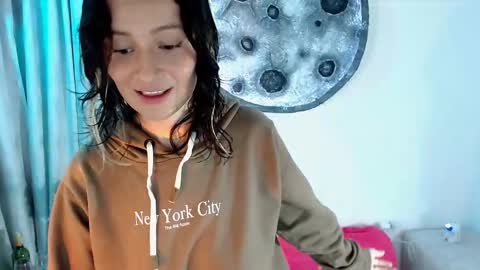  Emily G online show from 16, 9, 2025