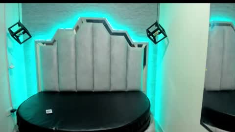 Snapshot of _emily_rosee_ chatting on 7, 10, 2025 Emily online show from 7, 10, 2025