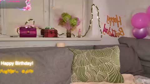 Snapshot of _enternity_ chatting on 23, 7, 2026 Mia online show from 23, 7, 2026
