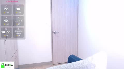  Erica Vanderhill  online show from 8, 11, 2025