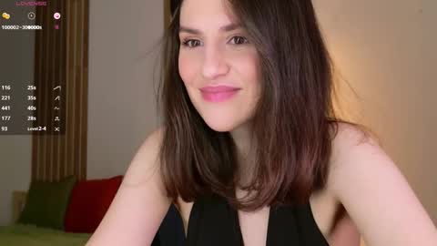 _esmeraldiyaa_ online show from 18, 2, 2026