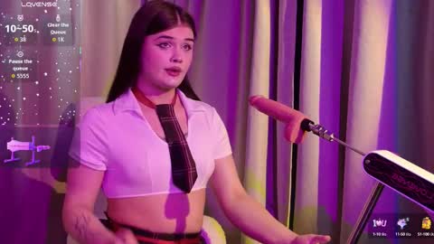 Eva Lane online show from 6, 10, 2025