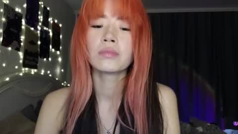 EveEva online show from 4, 3, 2025