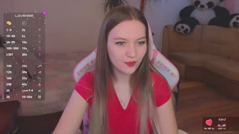 Snapshot of _evellyn_ chatting on 9, 3, 2025 Evie online show from 9, 3, 2025