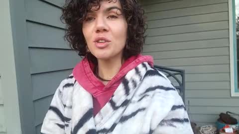 Snapshot of _frankie_rivers chatting on 1, 3, 2025 Frankie Rivers allmylinks  online show from 1, 3, 2025