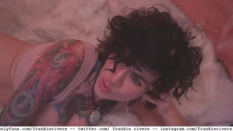 Snapshot of _frankie_rivers chatting on 2, 3, 2025 Frankie Rivers allmylinks  online show from 2, 3, 2025