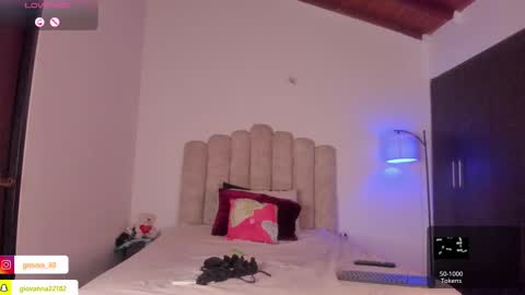 Snapshot of _giovaa_ chatting on 20, 11, 2025 G I O V A online show from 20, 11, 2025