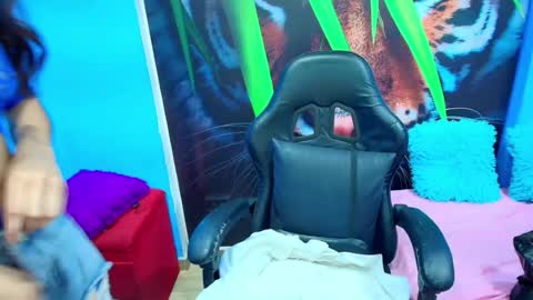 Snapshot of _gold_strawberry_ chatting on 21, 6, 2026 _gold_strawberry_ online show from 21, 6, 2026