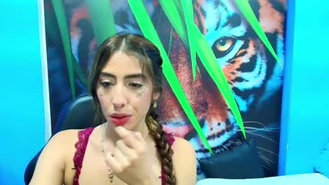 Snapshot of _gold_strawberry_ chatting on 2, 7, 2026 _gold_strawberry_ online show from 2, 7, 2026