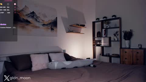 Rina online show from 1, 2, 2025