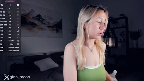 Rina online show from 5, 3, 2025