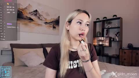 Rina online show from 19, 9, 2025