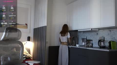 Snapshot of _guesswhat_ chatting on 28, 9, 2025 Katarina online show from 28, 9, 2025