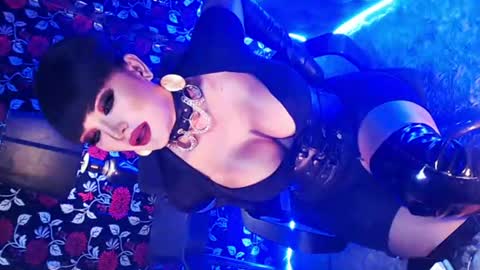 Snapshot of _hailyourqueenx chatting on 20, 6, 2026 GoDDess Chloe online show from 20, 6, 2026