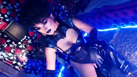 Snapshot of _hailyourqueenx chatting on 11, 7, 2026 GoDDess Chloe online show from 11, 7, 2026