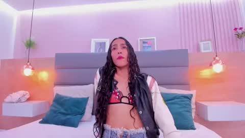 Hanna online show from 17, 10, 2025