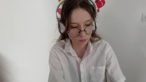 Snapshot of _hanna_moon_ chatting on 20, 4, 2026 Hannaolotl online show from 20, 4, 2026