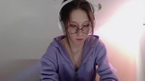 Snapshot of _hanna_moon_ chatting on 18, 5, 2026 Hannaolotl online show from 18, 5, 2026