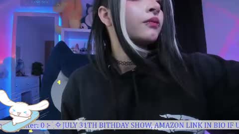 Snapshot of _heavenly_blue_ chatting on 29, 6, 2026 Bluey online show from 29, 6, 2026