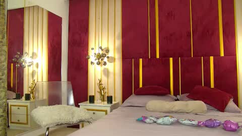 _hot_neighbour online show from 23, 10, 2025