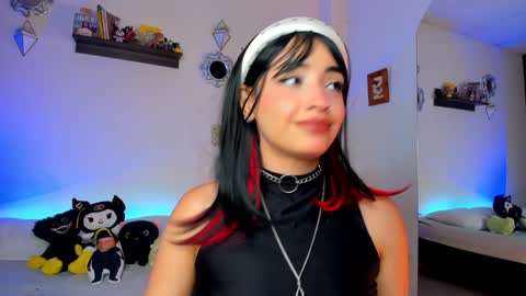 Snapshot of _hotpink chatting on 6, 1, 2025 Jenn online show from 6, 1, 2025