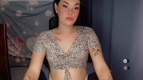 hottiemaze online show from 1, 10, 2025