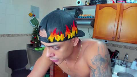 Snapshot of _jahtuzi_ chatting on 26, 12, 2024 JACKTUZZI instagram online show from 26, 12, 2024