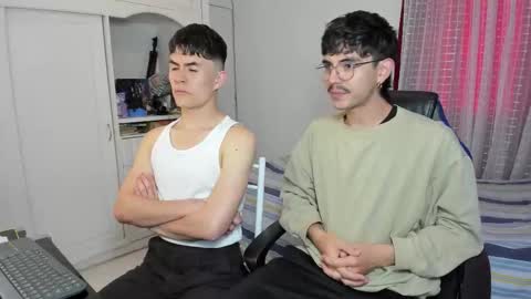 Snapshot of _jamesboy chatting on 27, 10, 2025 James online show from 27, 10, 2025