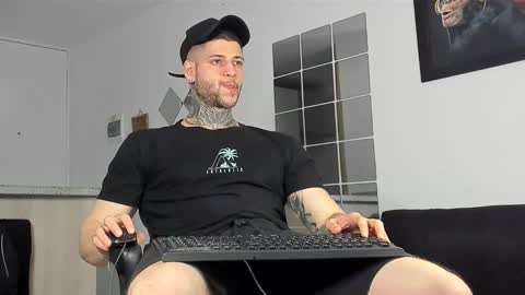 Snapshot of _jamesleandros chatting on 15, 1, 2025 jeison online show from 15, 1, 2025