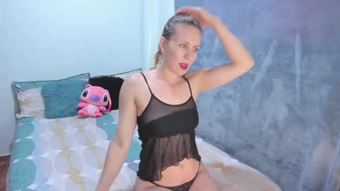 JENNY online show from 9, 11, 2025