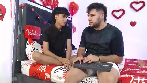 Snapshot of _jhossua_and_valerio_ chatting on 17, 2, 2026 JHOSSUA VALERIO online show from 17, 2, 2026