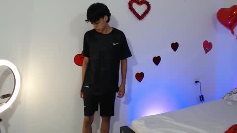 Snapshot of _jhossua_and_valerio_ chatting on 28, 2, 2026 JHOSSUA VALERIO online show from 28, 2, 2026