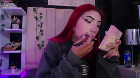 Mia online show from 5, 2, 2025