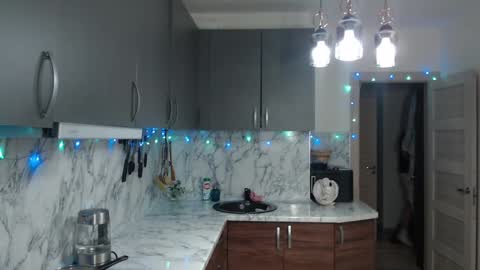 Joni online show from 4, 1, 2025