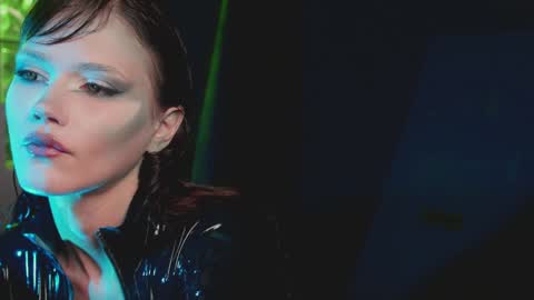 june online show from 15, 10, 2025