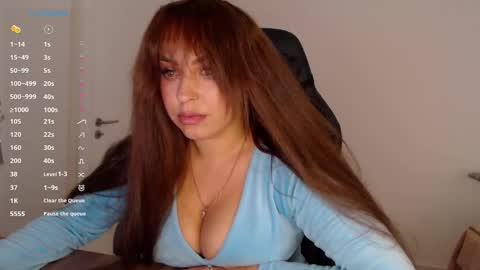 _just_a_queen_3 online show from 18, 4, 2026