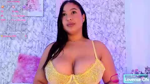 Snapshot of _karenestrada_ chatting on 14, 7, 2026 Karen online show from 14, 7, 2026