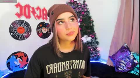 Snapshot of _karine01 chatting on 29, 12, 2024 _karine01 online show from 29, 12, 2024