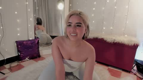 Snapshot of _karine01 chatting on 9, 9, 2025 _karine01 online show from 9, 9, 2025