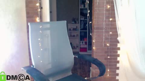  karolina online show from 13, 1, 2025