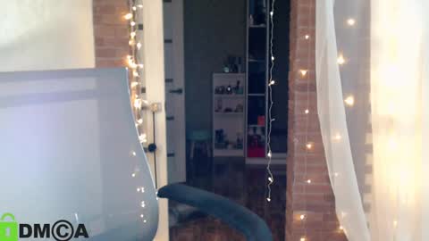  karolina online show from 23, 2, 2025