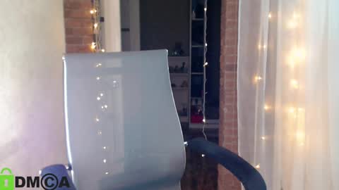  karolina online show from 27, 2, 2025